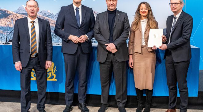 STARTSCHUSS für Wasserstoff-TECHNOLOGIE-Anwenderzentrum PFEFFENHAUSEN