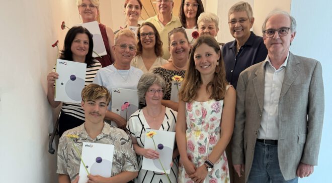 Erfolgreicher Abschluss des Q A L I F I Z I E R U N G S L E H R G A N G S zum Betreuungsassistenten an der vhs Landshut