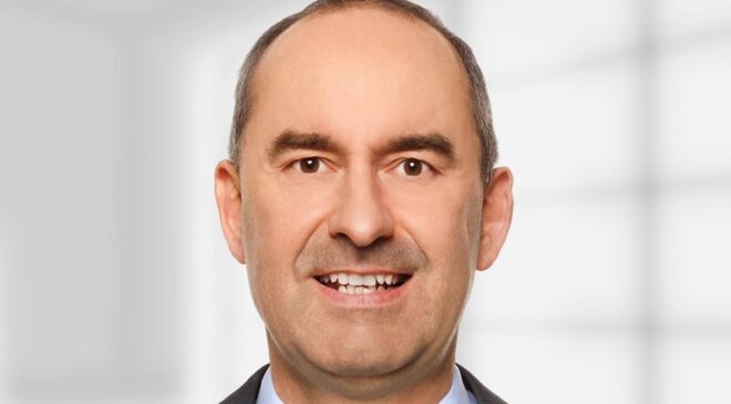 Aiwanger: „EINKOMMENSTEUER-TABELLE um 1.000 EURO nach rechts verschieben!“