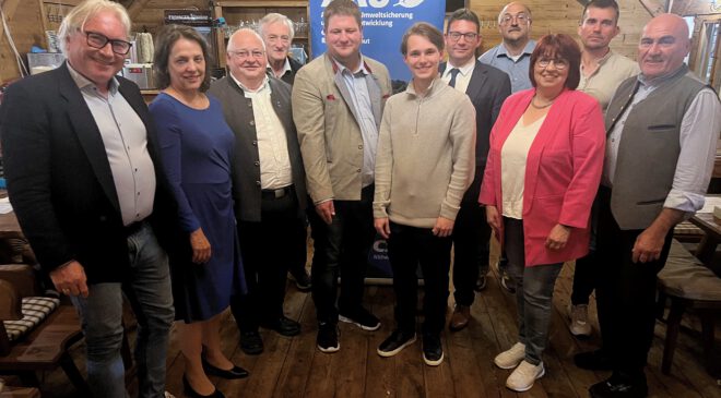Neue KRAFT aus der ZUSAMMENLEGUNG