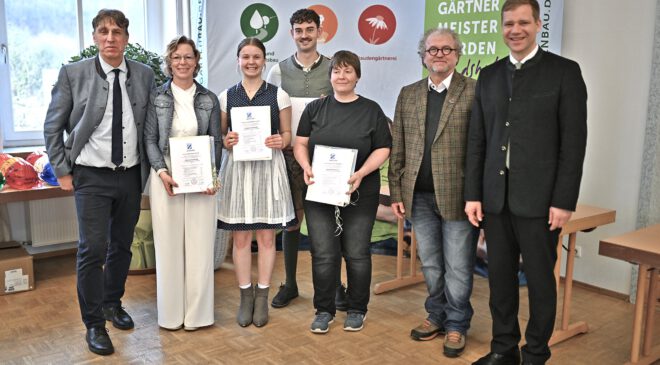 23 neue GÄRTNERMEISTER feierten ihren erfolgreichen ABSCHLUSS in Landshut-SCHÖNBRUNN