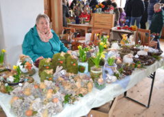 EIERMARKT – Kitsch und KUNST rund ums Ei