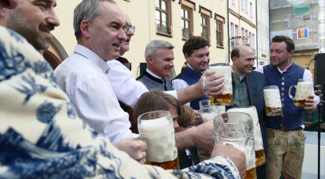 DULT is` in LANDSHUT