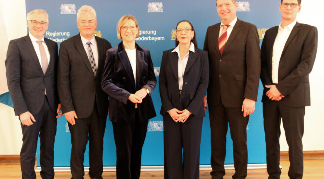 Staatliches BAUAMT Landshut: Feierliche AMTSÜBERGABE an den neuen Bereichsleiter Dr. Johann EICHER