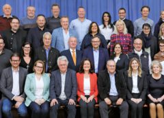 44 Kandidaten als ABBILD der GESELLSCHAFT 44 Kandidaten als ABBILD der GESELLSCHAFT