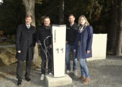 FREILICHTMUSEU nimmt erste öffentliche LADESÄULE in der Gemeinde MAUTH-FINSTERAU in Betrieb
