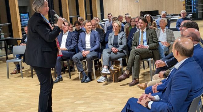 Eine HOCHSCHULE zum ANFASSEN: TREFFEN des FREUNDESKREISES mit interaktiven FÜHRUNGEN